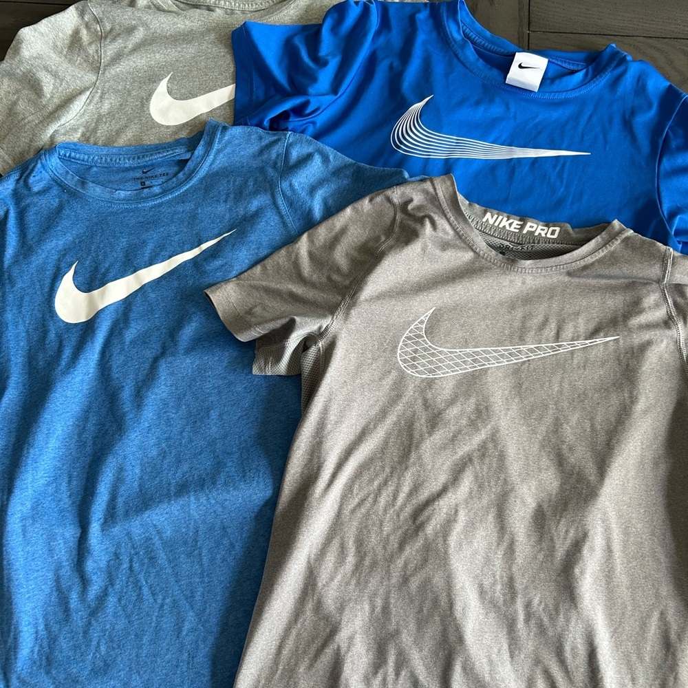 Nike Blue and Gray Short Sleeve Tees